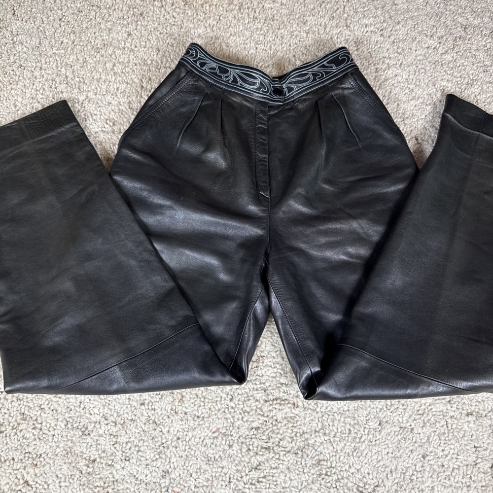 Vintage Leonard Paris France Genuine Leather High Rise Pleated Pants Womens XS 2